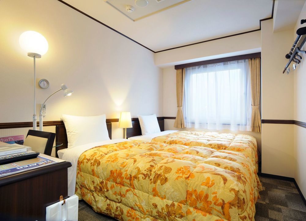 Toyoko Inn Hon-Atsugi-Eki Minami-Guchi Εξωτερικό φωτογραφία