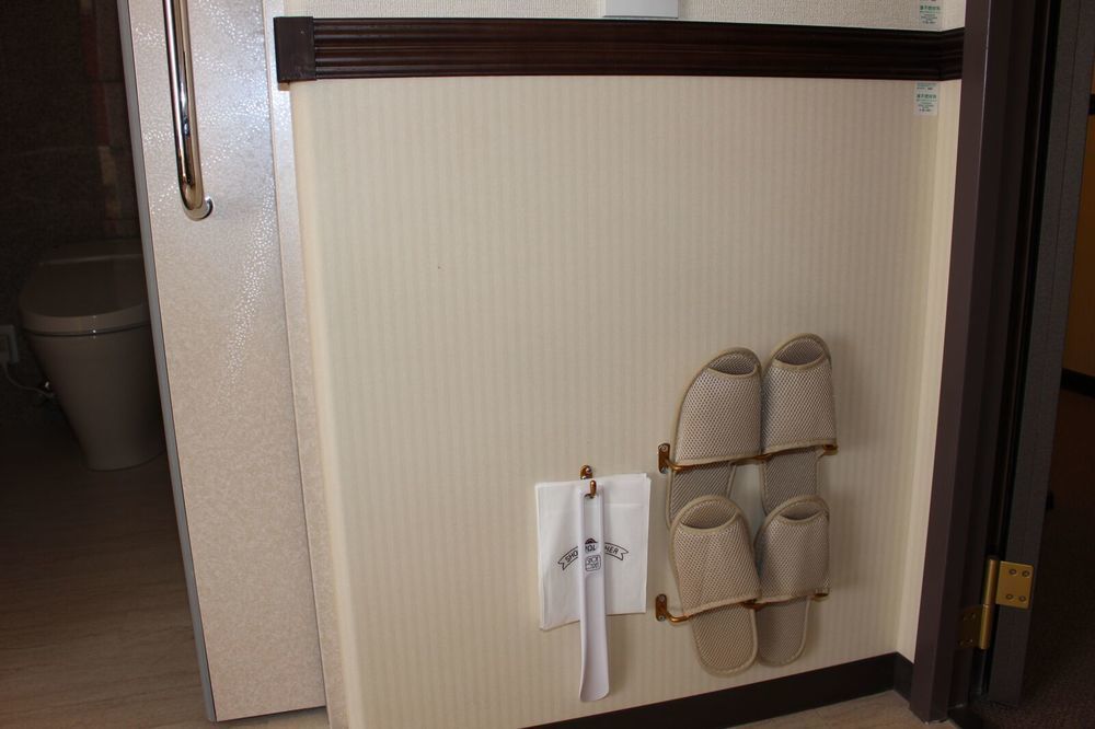 Toyoko Inn Hon-Atsugi-Eki Minami-Guchi Εξωτερικό φωτογραφία